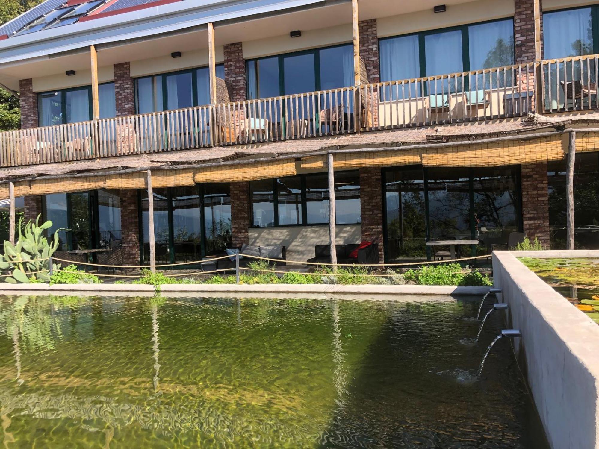 Agriturismo Voeuja Lago Maggiore Luino Exteriör bild